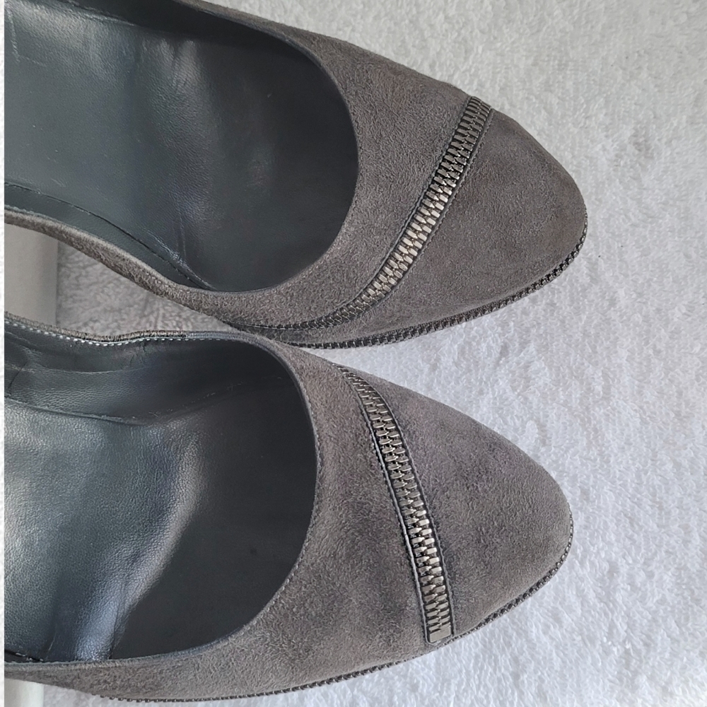 Gucci Pixie Gray Suede Pixie Pump Zipper Platform… - image 3